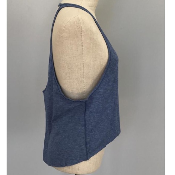 Lulu Lemon active wear size 4 - Picture 2 of 4